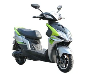 Trotinete cool alimentate cu baterii cu motor